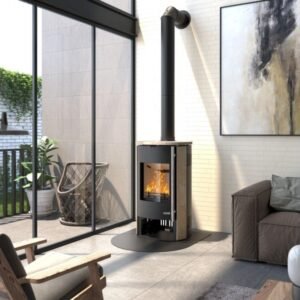 Accente Kaminofen 7 kW – Sandsteinverkleidung mit Spezialkeramik-Brennraum und gebogener Scheibe