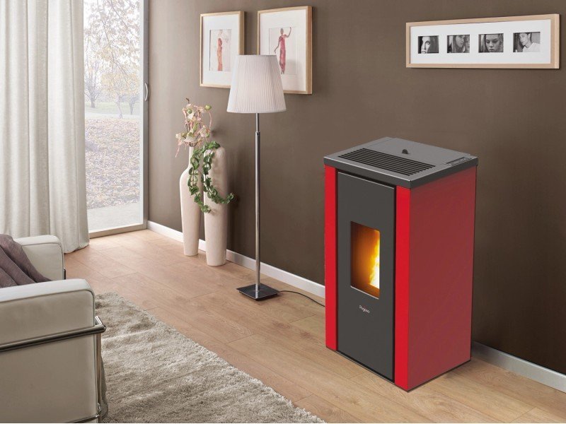 PEGASO Vera Pelletofen 7 kW – Stahl Bordeaux mit Gussbrennraum und Automatik – Bild 3