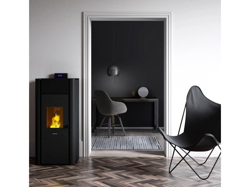 Freepoint Tesis Pelletofen 22,8 kW – Stahl Anthrazit, wasserführend mit Gussbrennraum – Bild 2